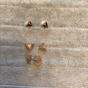 2 pairs never worn Stella & Dot rose gold earrings